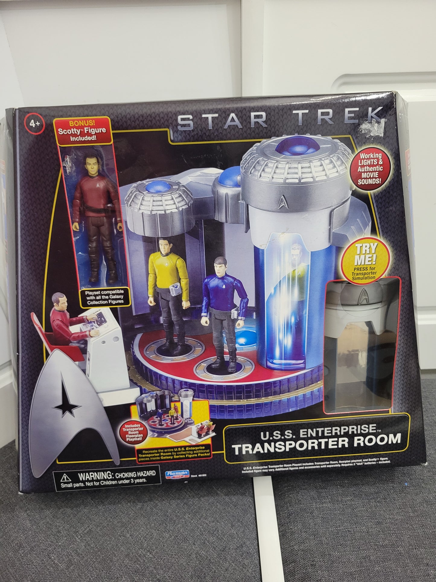Playmates Star Trek U.S.S. Enterprise Transporter Room